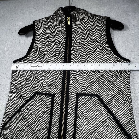 J.Crew Herringbone Quilted Vest – Black/White Size XXS - Picture 3 of 5